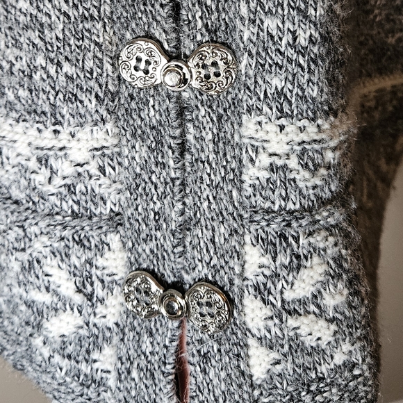 Vintage Sweater Cardigan Gorgeous Wool Blend Unique knit ornate buttonVTG Canada - Picture 5 of 10